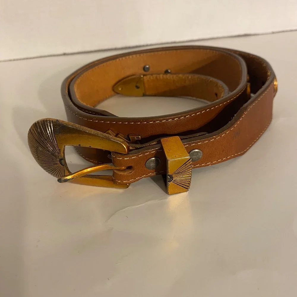 SILVER CREEK Vtg Leather Belt Size 36 Brown Western Southwestern Boho Animal USA